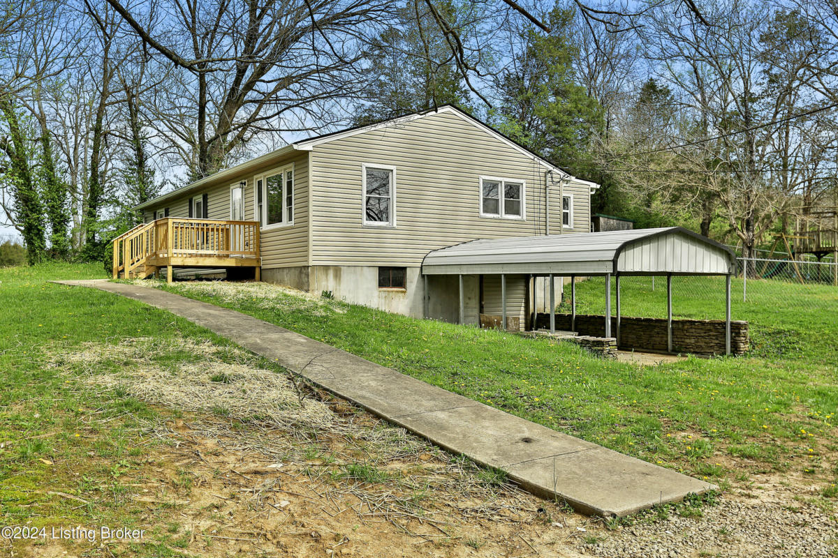 526 GRAEFENBURG RD, WADDY, KY 40076, photo 1 of 25