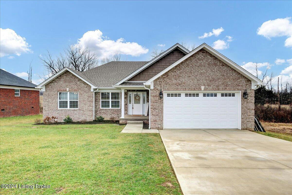 315 OAK GROVE DR, BARDSTOWN, KY 40004, photo 1 of 47