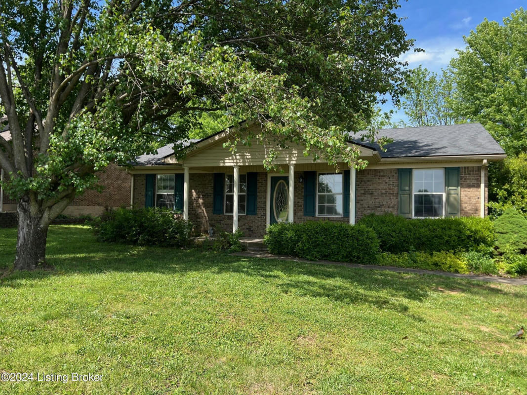 100 PITTSBURG ST, BARDSTOWN, KY 40004, photo 1 of 18