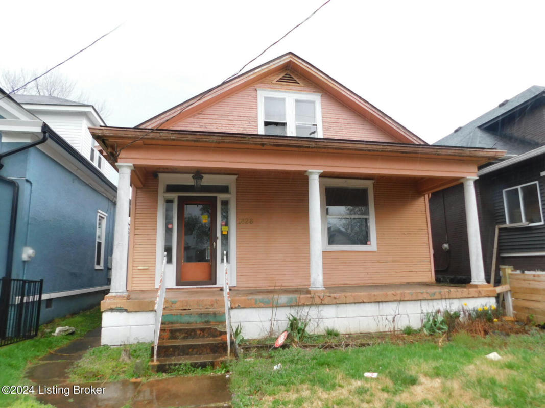 1828 DATE ST, LOUISVILLE, KY 40210, photo 1 of 14