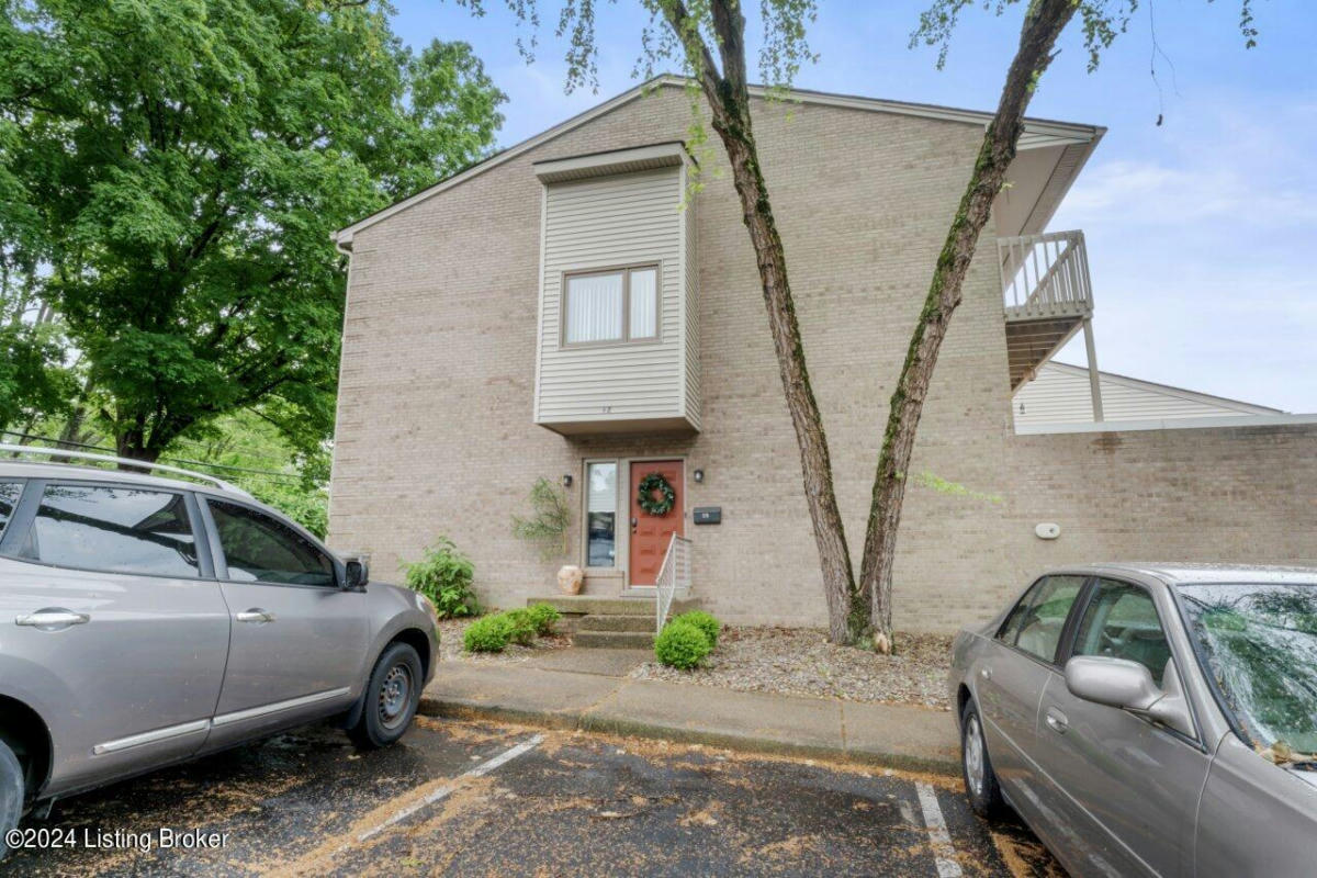 4121 BROWNS LN UNIT A8, LOUISVILLE, KY 40220, photo 1 of 27