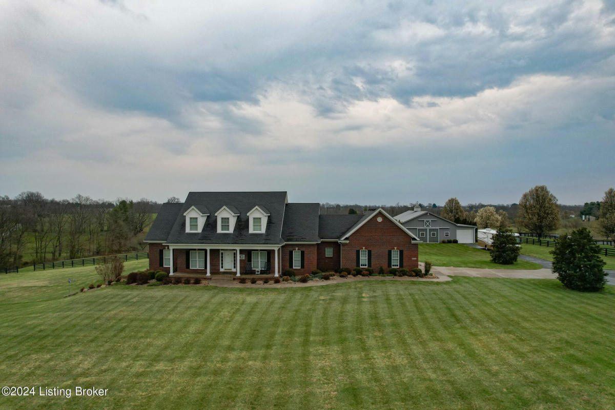 2673 TODDS POINT RD, SIMPSONVILLE, KY 40067, photo 1 of 67