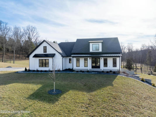8316 OLD HEADY RD, LOUISVILLE, KY 40299 - Image 1