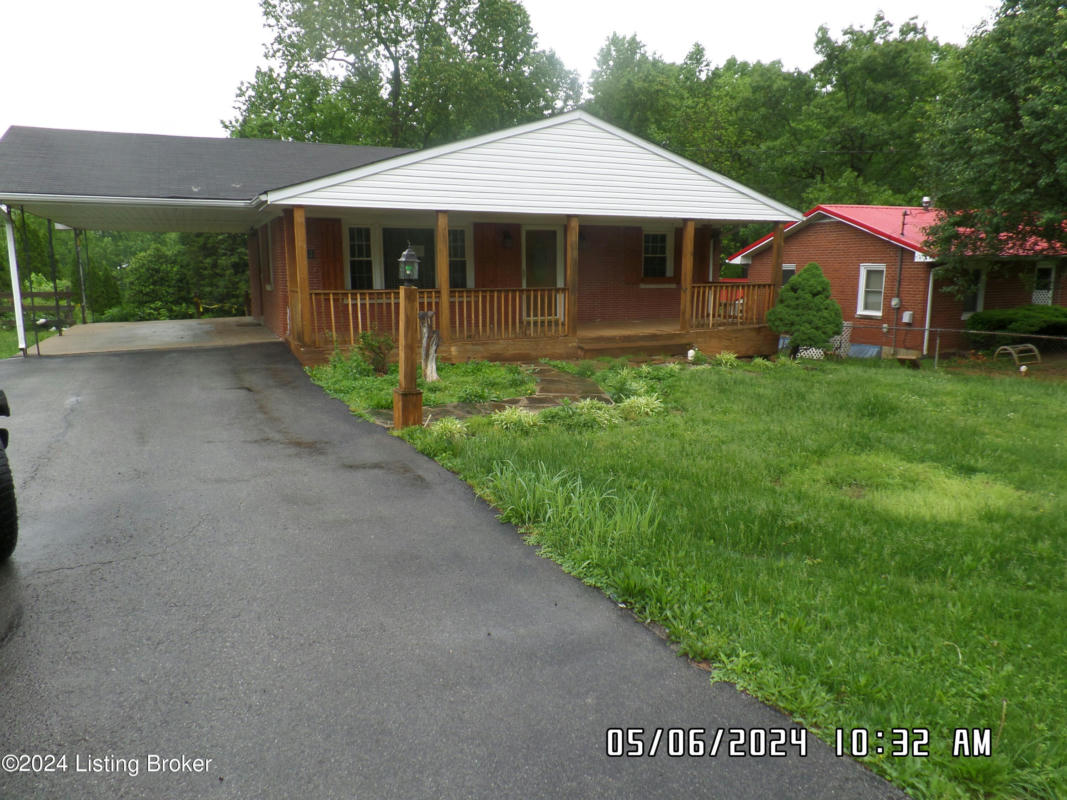 383 E SPRING ST, RADCLIFF, KY 40160, photo 1 of 8