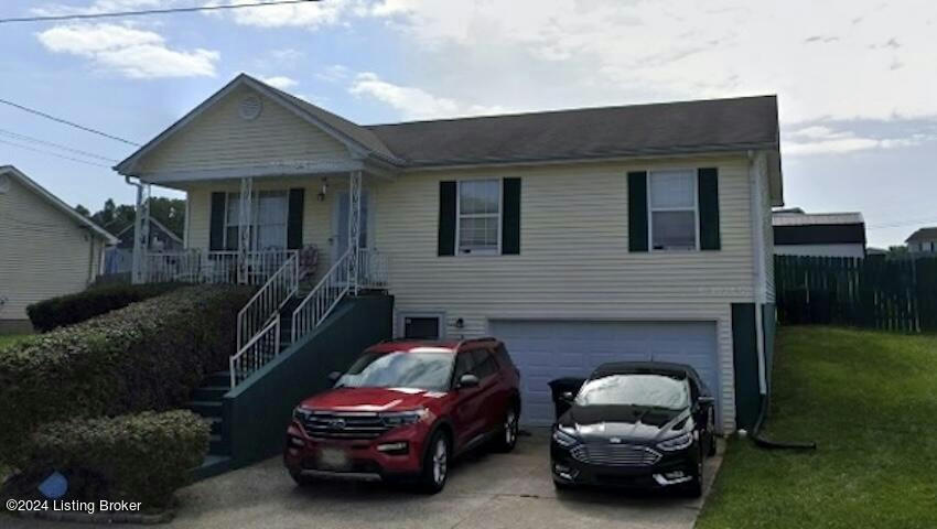 120 MONROE ST, RADCLIFF, KY 40160, photo 1 of 3